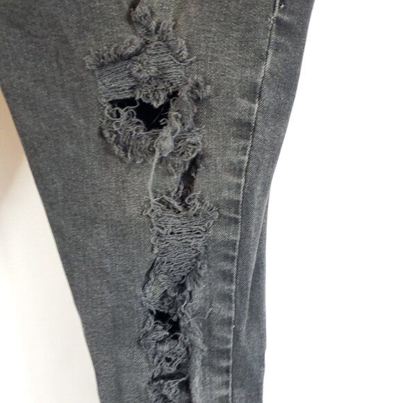 Forever 21 Womens Black Wash Skinny Leg Distressed Legs & Bottom Hem Jeans Sz 27 - Picture 5 of 11